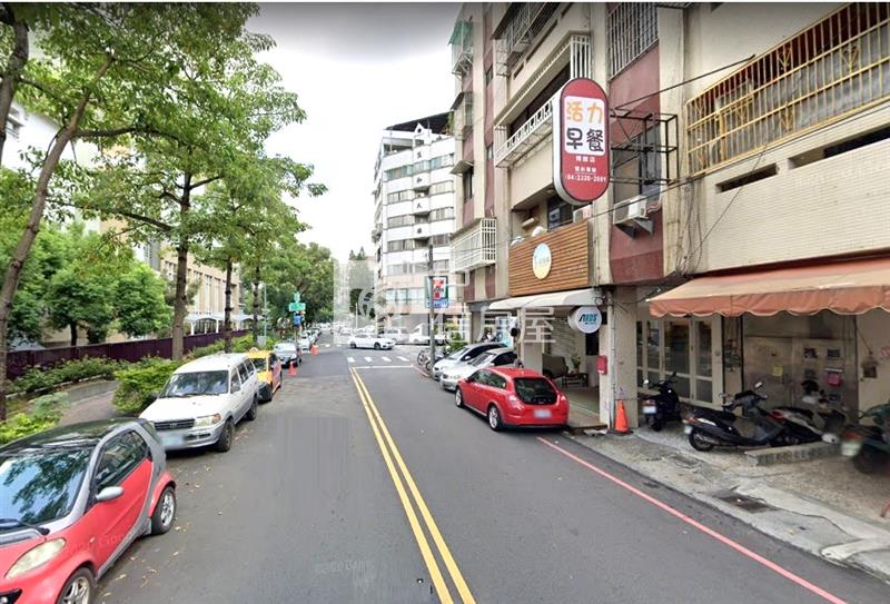 科博館大面寬1-3樓店住房屋室內格局與周邊環境