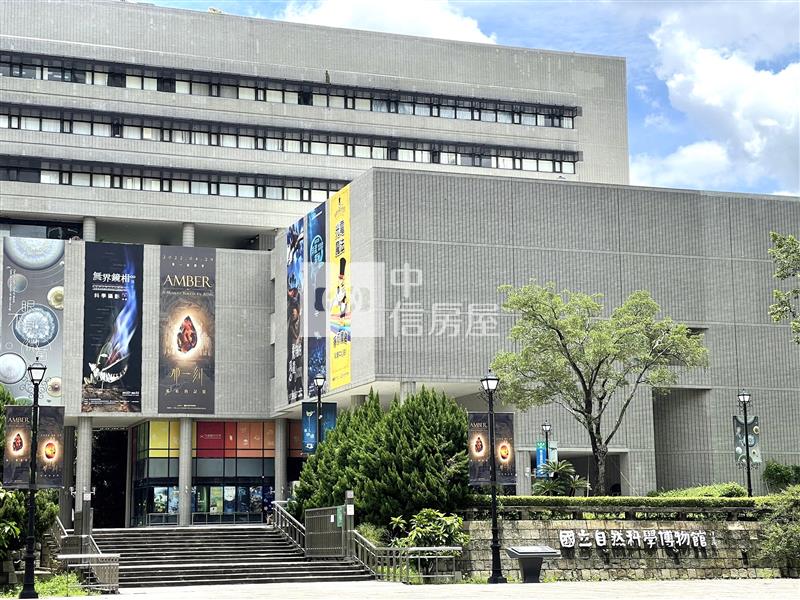 科博館大面寬1-3樓店住房屋室內格局與周邊環境