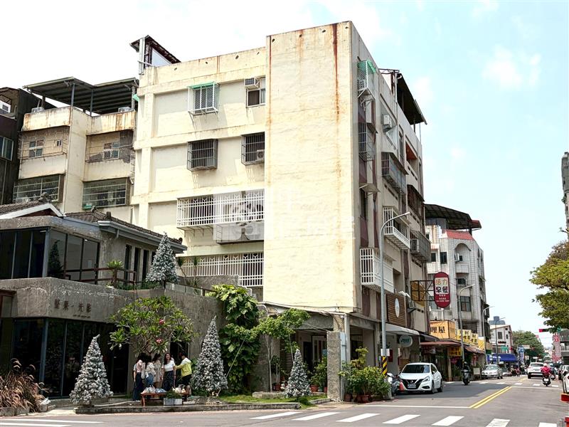 科博館大面寬1-3樓店住房屋室內格局與周邊環境