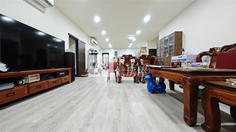 關西渡假民宿花園餐廳房屋室內格局與周邊環境