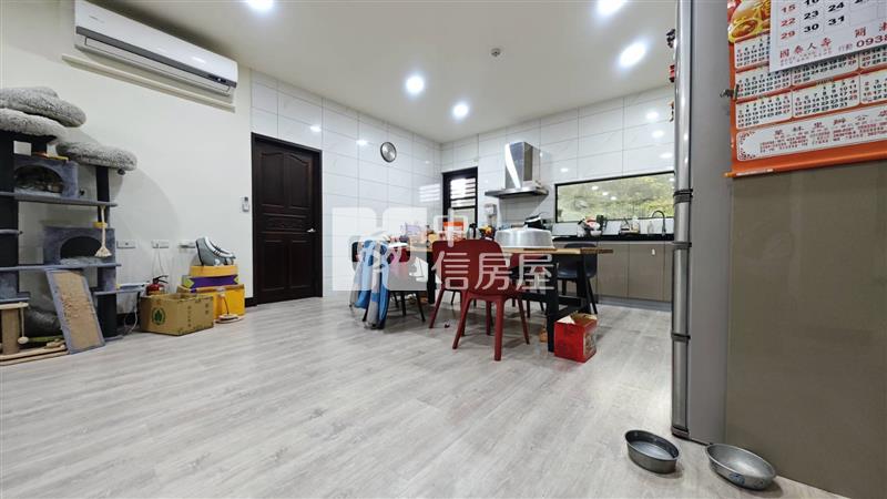 關西渡假民宿花園餐廳房屋室內格局與周邊環境