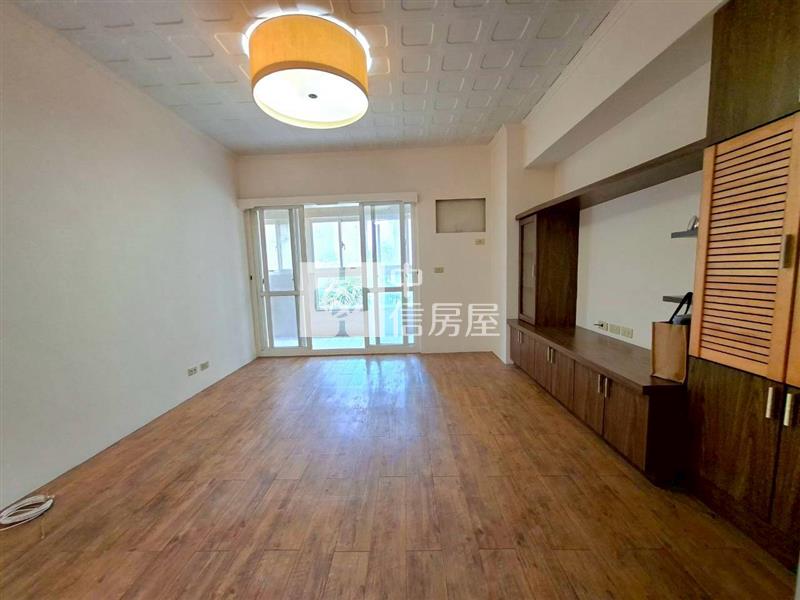 A21捷運旁宏國新城電梯3房房屋室內格局與周邊環境