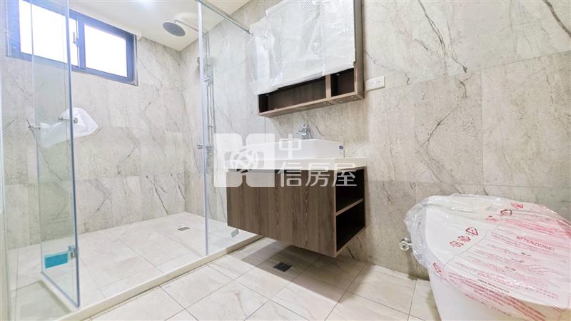 全新龍岡兆發富御6美電梯別墅房屋室內格局與周邊環境