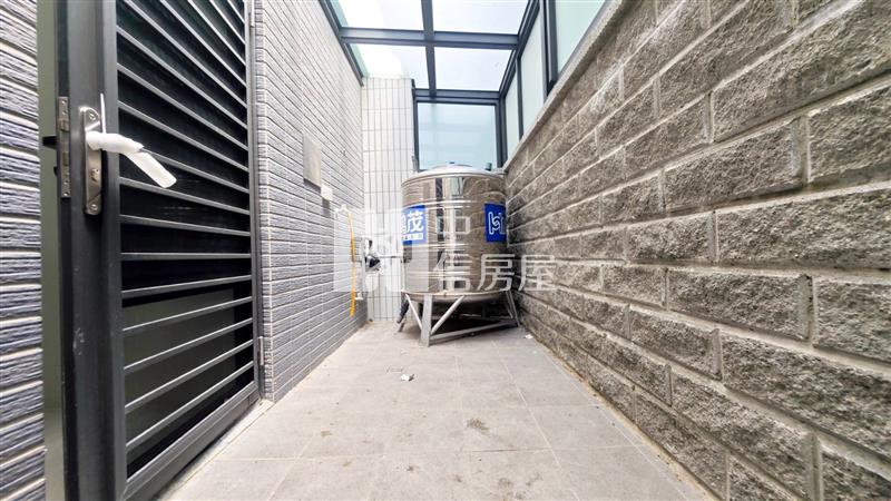 全新龍岡兆發富御6美電梯別墅房屋室內格局與周邊環境