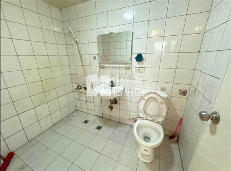 內壢交流道萬能科大3房改2房電梯華廈房屋室內格局與周邊環境