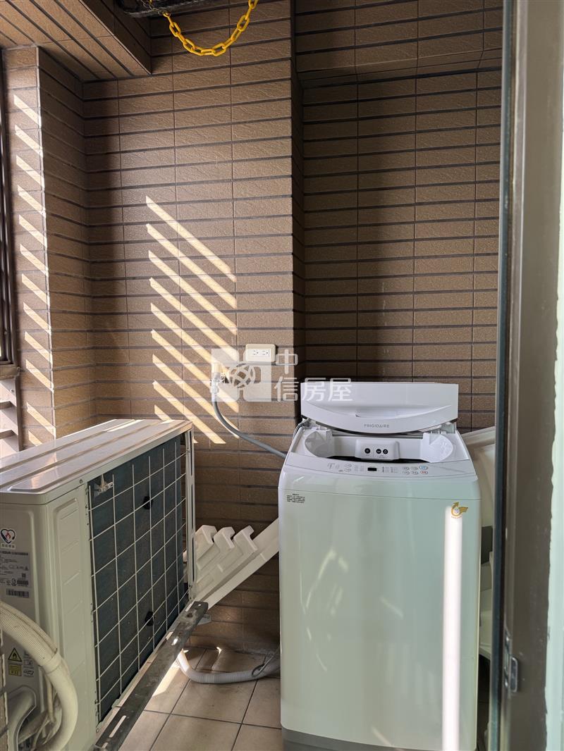 內壢交流道冠世界美套房房屋室內格局與周邊環境