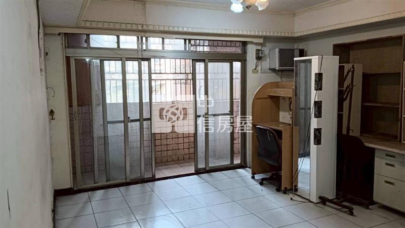 平鎮火車站美三房房屋室內格局與周邊環境