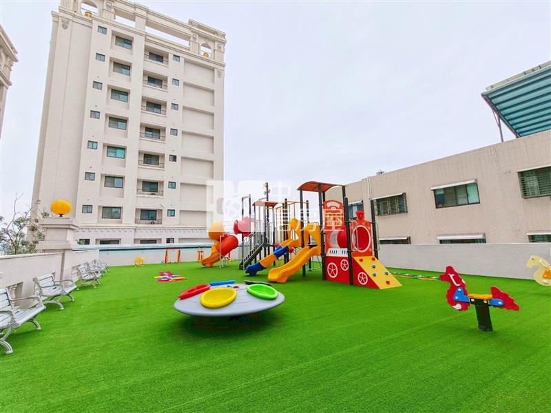 善化樂樂南科全新2房車房屋室內格局與周邊環境