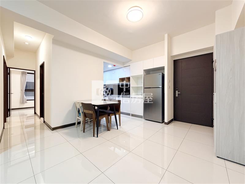 勝美新東區三房平車房屋室內格局與周邊環境