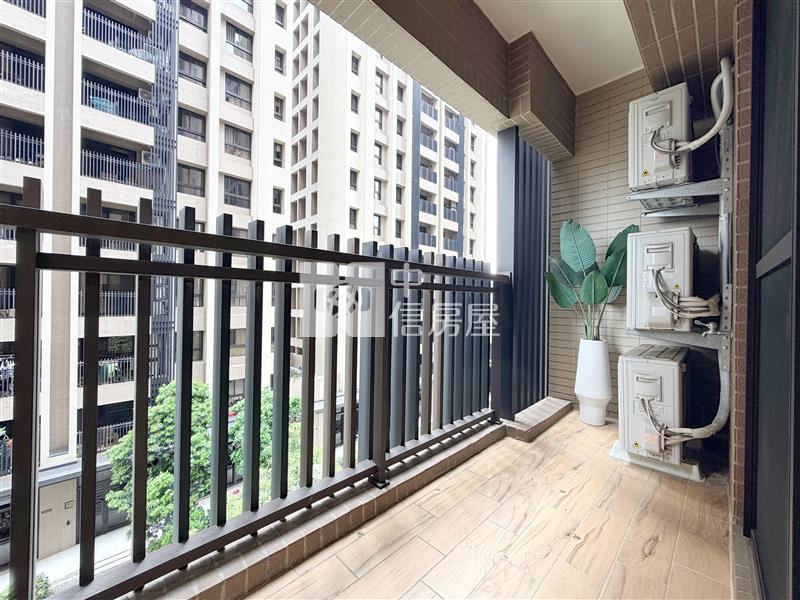 勝美新東區三房平車房屋室內格局與周邊環境