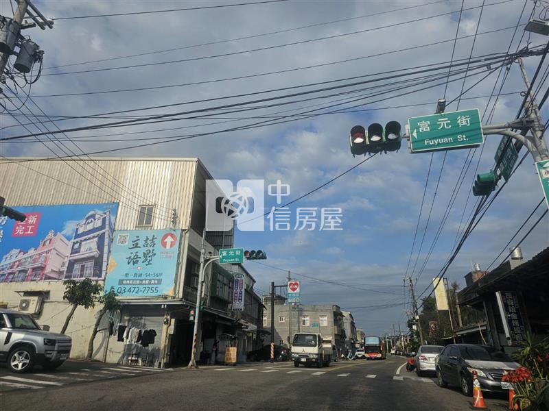 正楊湖路三段漂亮田房屋室內格局與周邊環境