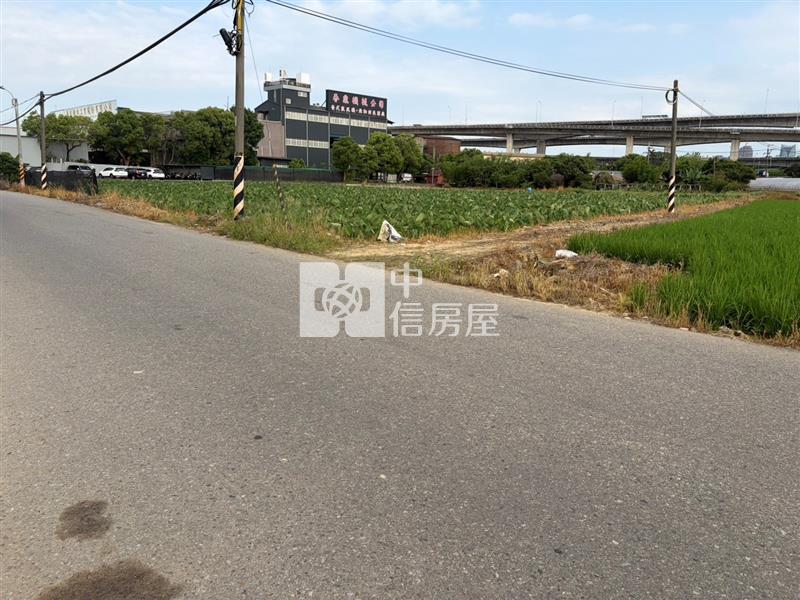 桃園富國路近交流道都計田房屋室內格局與周邊環境