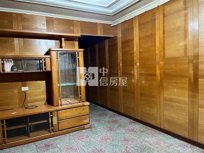 A22中豐路2F公寓房屋室內格局與周邊環境