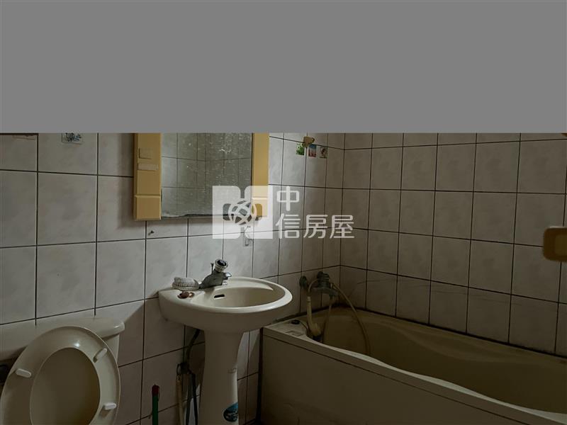 A22中豐路2F公寓房屋室內格局與周邊環境