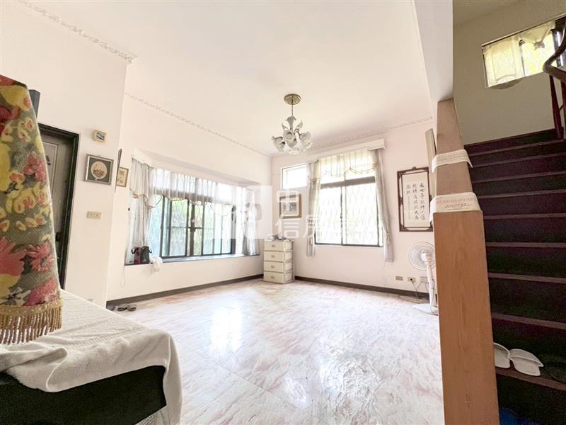 美術館大地坪花園別墅房屋室內格局與周邊環境