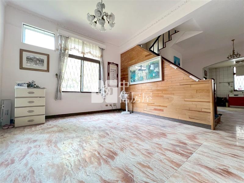 美術館大地坪花園別墅房屋室內格局與周邊環境