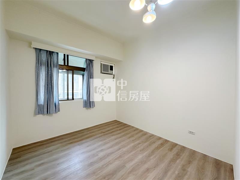 文化復旦商圈.近交流道大四房車房屋室內格局與周邊環境