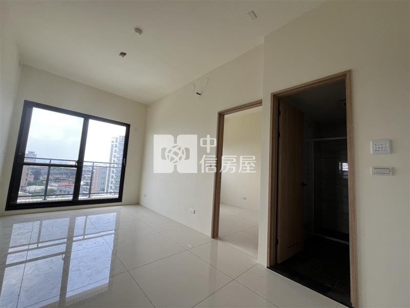 車站精選平車美廈房屋室內格局與周邊環境