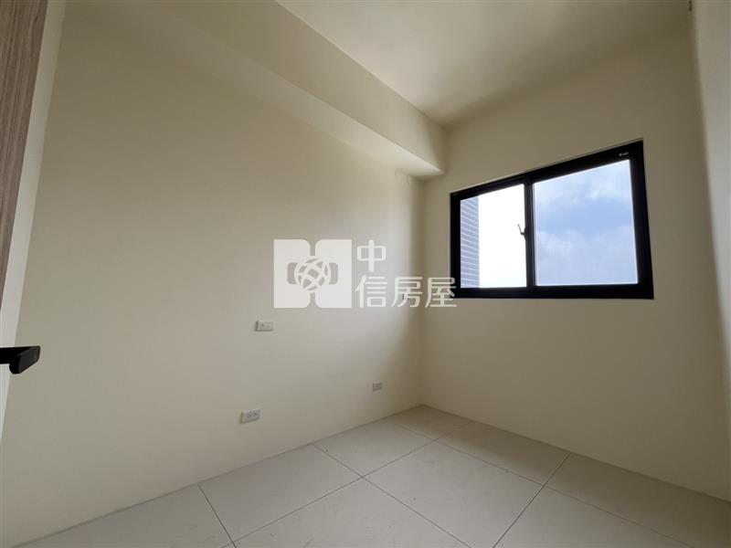 車站精選平車美廈房屋室內格局與周邊環境