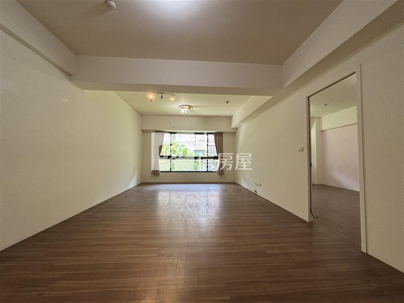 《晶顥團隊》竹城上越樓中樓房屋室內格局與周邊環境