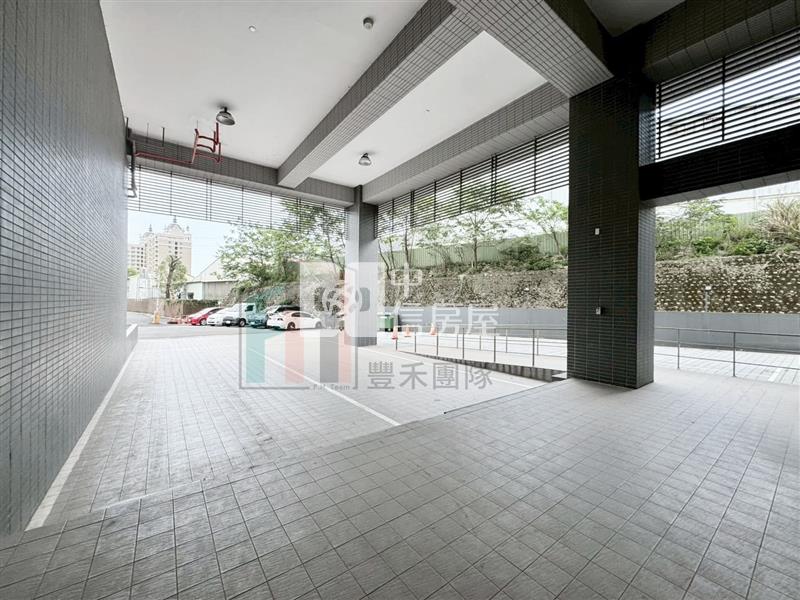 【豐禾】(專)楊梅全新立體雙車廠房A5六樓房屋室內格局與周邊環境