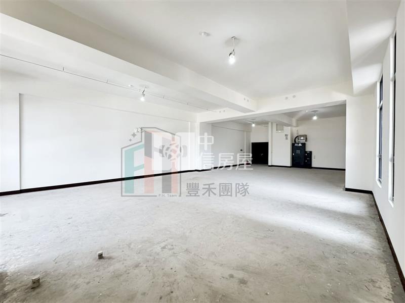 【豐禾】(專)楊梅全新立體雙車廠房A5六樓房屋室內格局與周邊環境