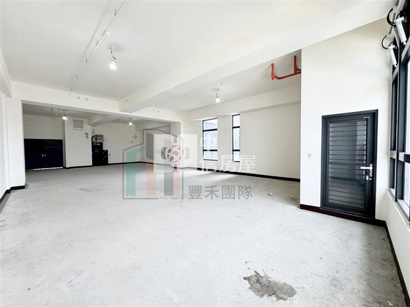 【豐禾】(專)楊梅全新立體雙車廠房A5六樓房屋室內格局與周邊環境
