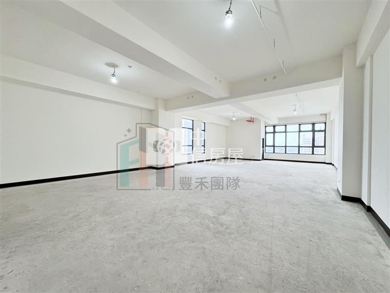 【豐禾】(專)楊梅全新立體雙車廠房A5六樓房屋室內格局與周邊環境