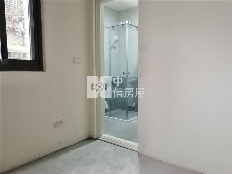 聯新醫院電梯別墅房屋室內格局與周邊環境