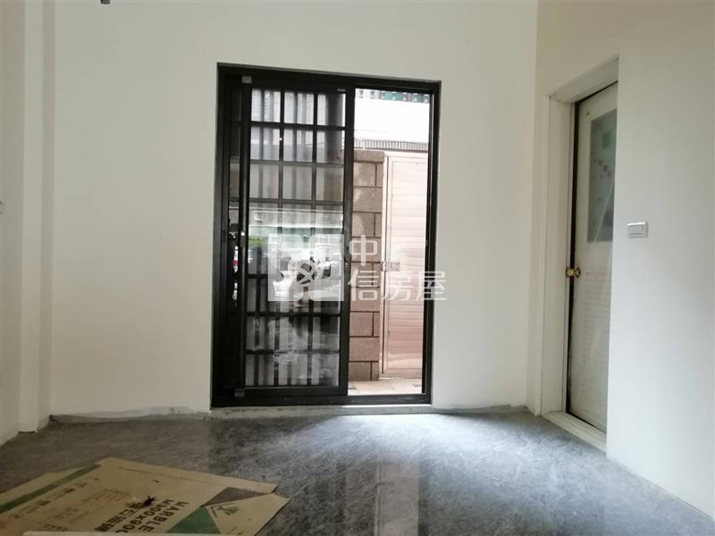 聯新醫院電梯別墅房屋室內格局與周邊環境