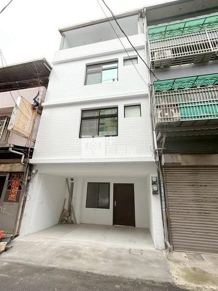 獅子林整新透天房屋室內格局與周邊環境