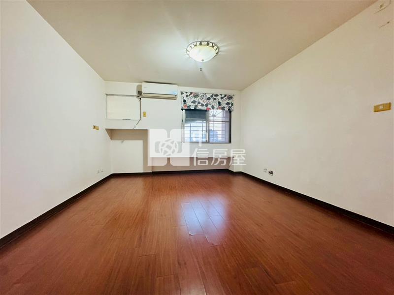 大俊國朝南三房雙車位房屋室內格局與周邊環境