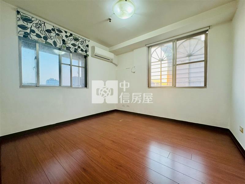 大俊國朝南三房雙車位房屋室內格局與周邊環境