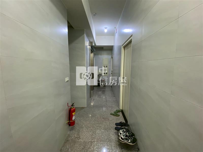 塗城商圈輕屋齡電梯收租27套房屋室內格局與周邊環境