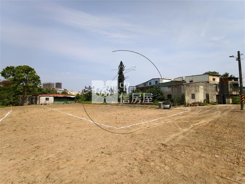 五楊交流道旁都計美田房屋室內格局與周邊環境