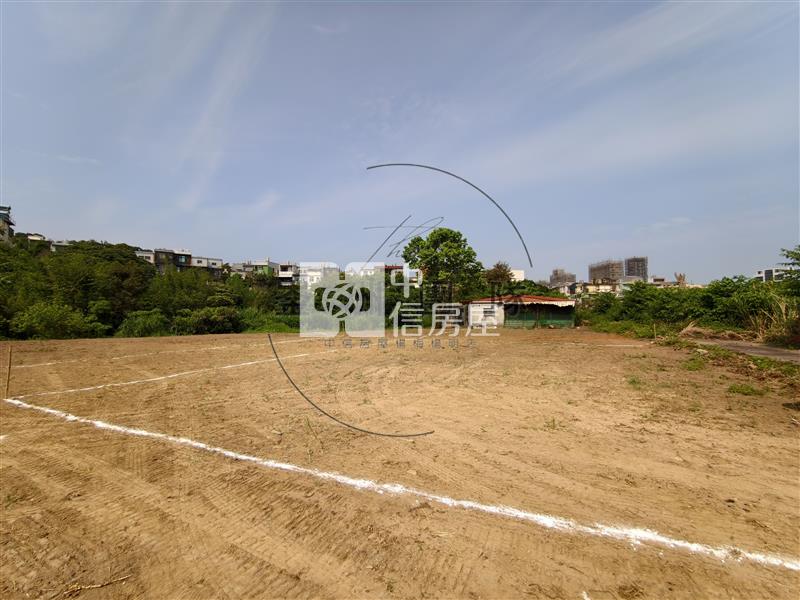 五楊交流道旁都計美田房屋室內格局與周邊環境