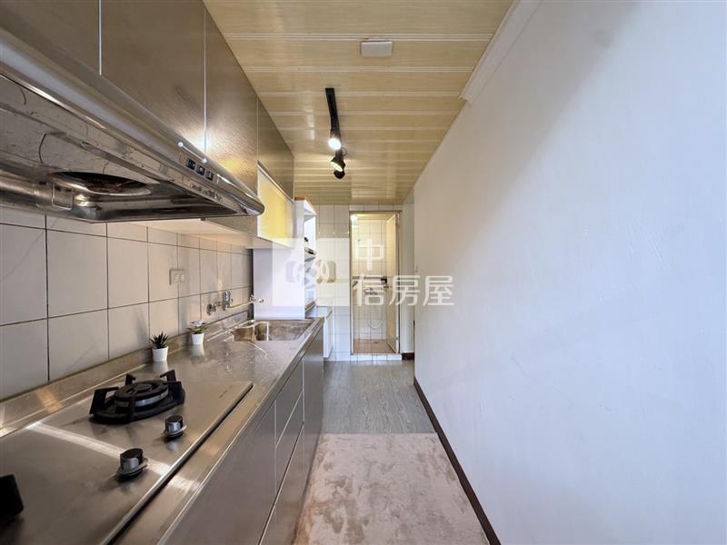 羅丹天地魔術空間採光四房房屋室內格局與周邊環境