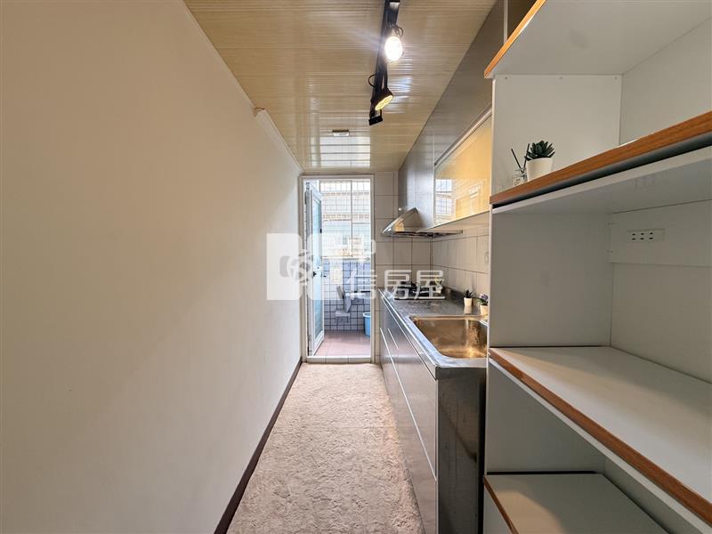 羅丹天地魔術空間採光四房房屋室內格局與周邊環境