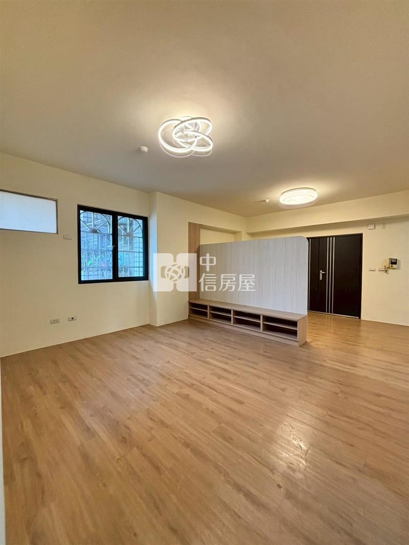 內壢環中邊間3+1房+車位房屋室內格局與周邊環境