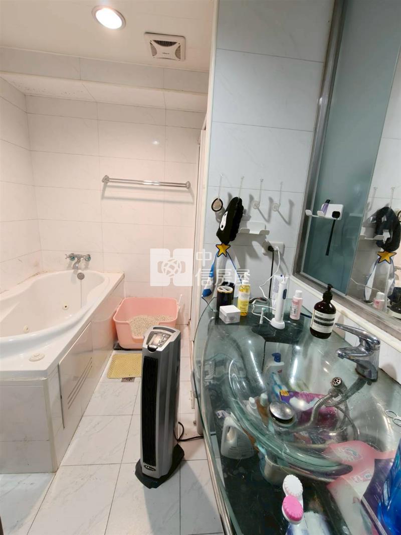 清庭電梯1+1房+車位房屋室內格局與周邊環境