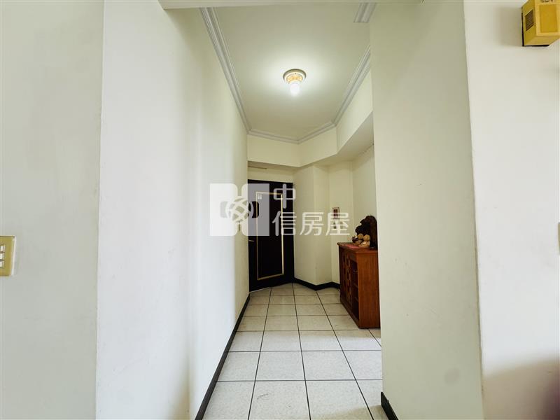 獨家!南區近中山醫大安名流大廈四房附車房屋室內格局與周邊環境