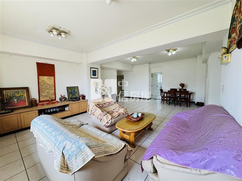 獨家!南區近中山醫大安名流大廈四房附車房屋室內格局與周邊環境