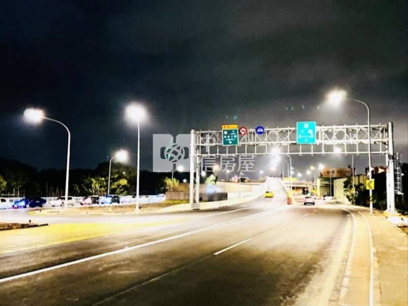 中壢A21 空中花園雙車美別墅房屋室內格局與周邊環境