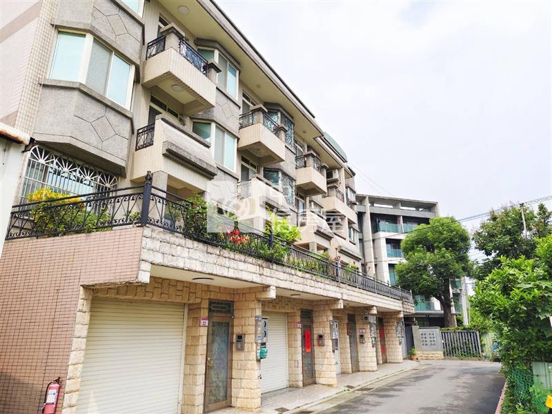 中壢A21 空中花園雙車美別墅房屋室內格局與周邊環境