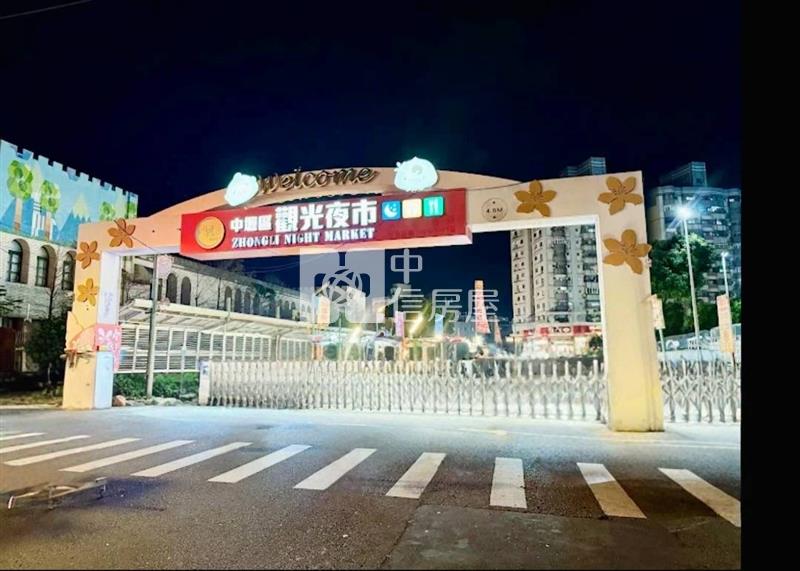 中壢A21 空中花園雙車美別墅房屋室內格局與周邊環境