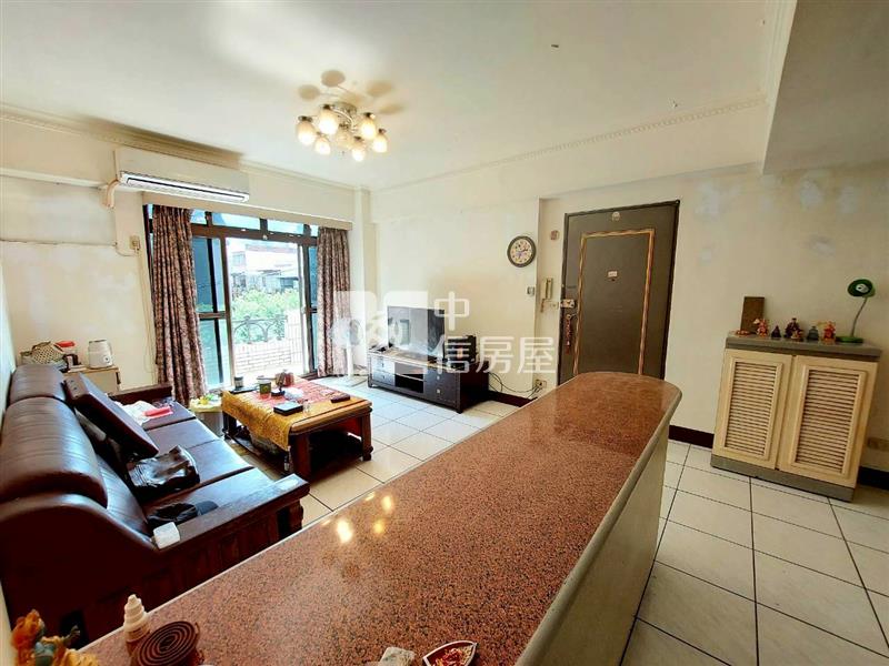 (專)體育園區旁大坪數三房+平車房屋室內格局與周邊環境