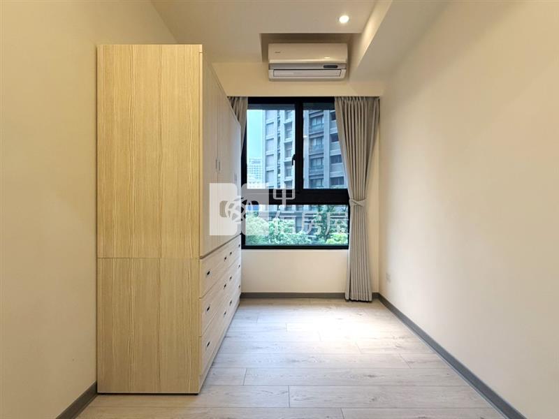 【新世紀】A18新大代代木二房車房屋室內格局與周邊環境