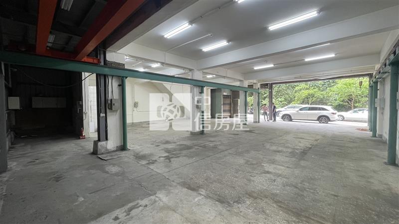 龜山區龍校街~邊間大面寬~廠房房屋室內格局與周邊環境