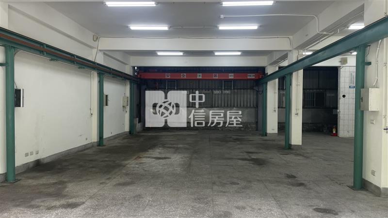 龜山區龍校街~邊間大面寬~廠房房屋室內格局與周邊環境