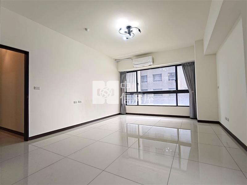 A19捷運MRT大3房+雙車位房屋室內格局與周邊環境